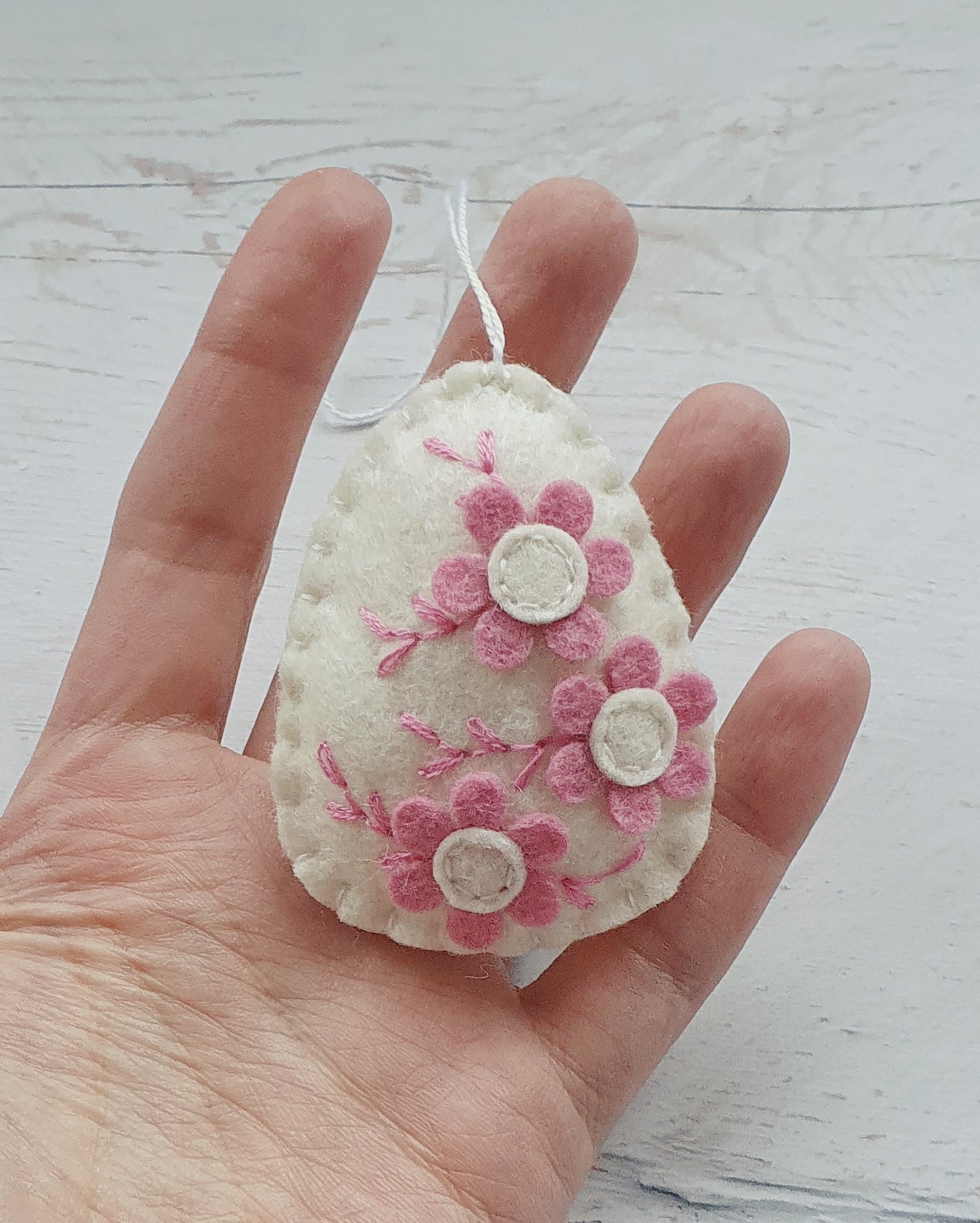 Felt easter egg ornament with flowers