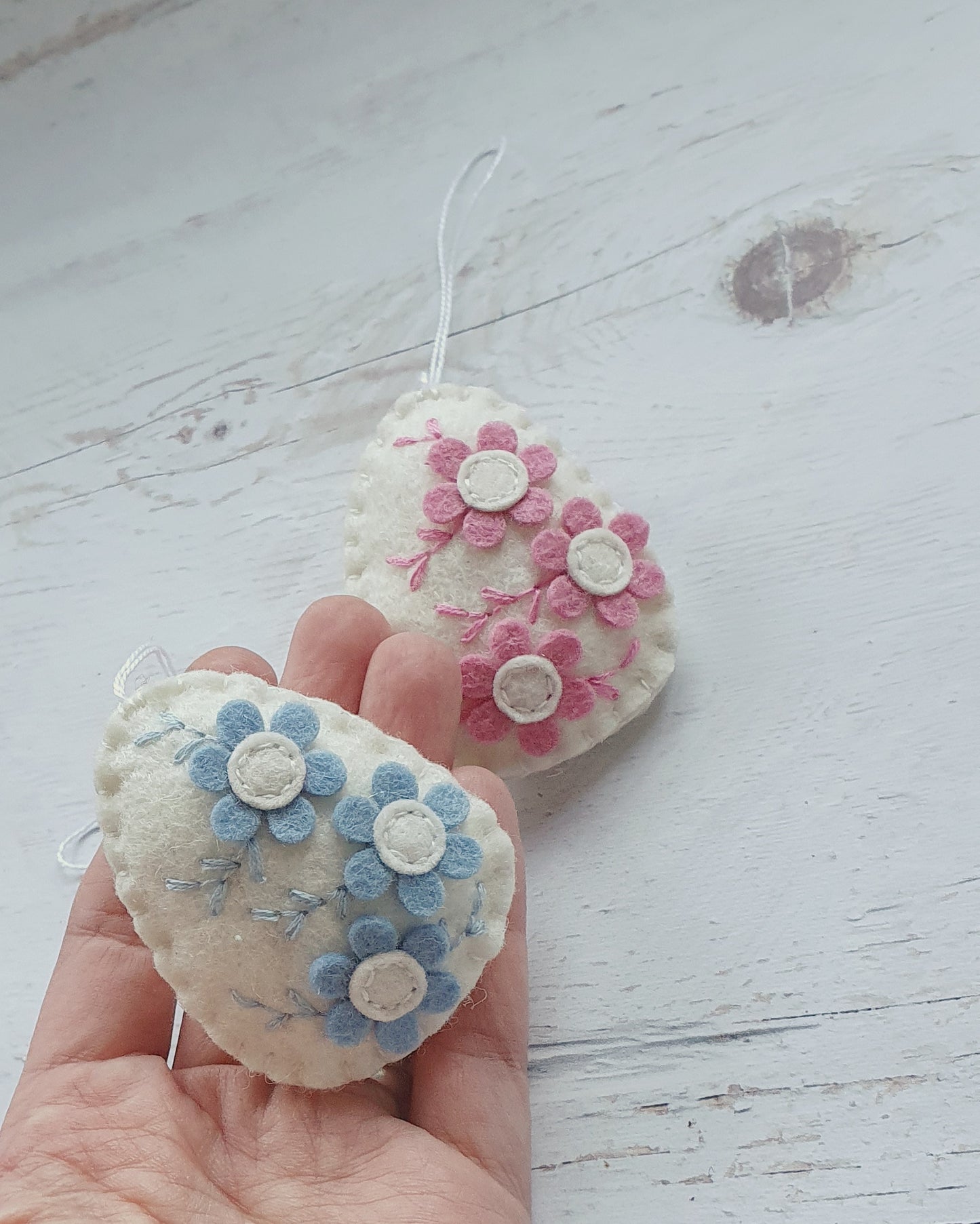 Felt easter egg ornament with flowers