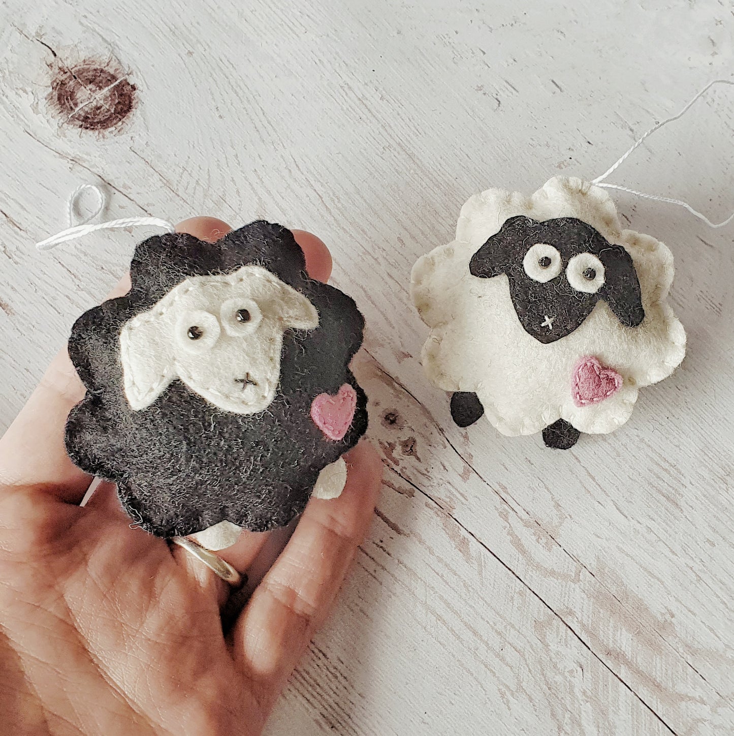 Felt sheep ornament - black sheep