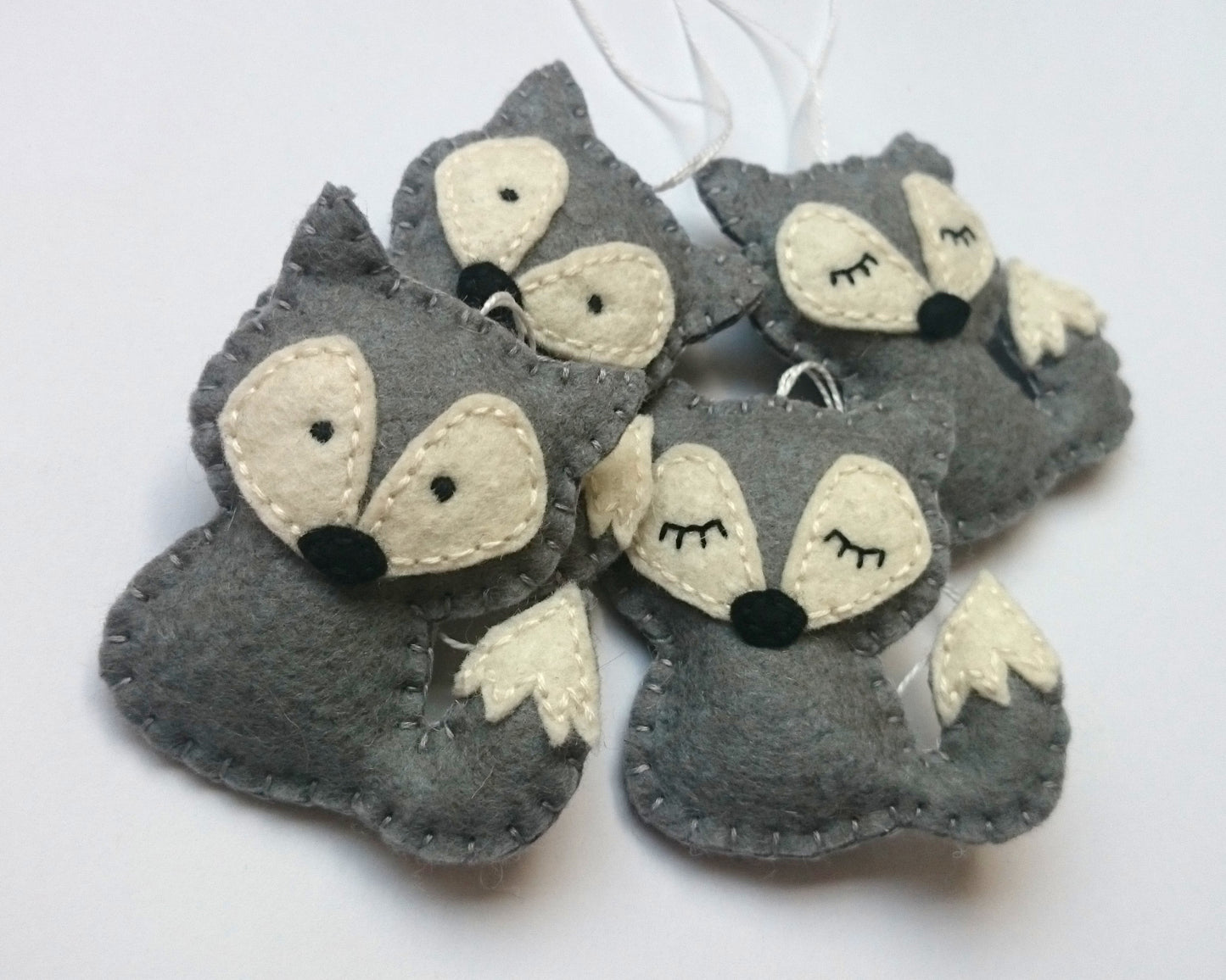 Felt wolf ornament - wildlife party favour