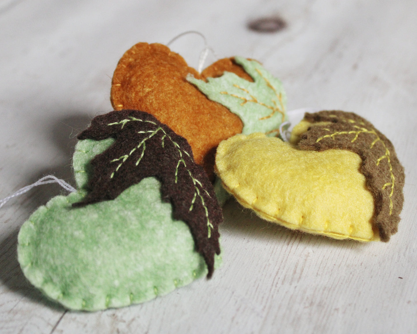 Autumn leaf heart ornament, felt home decoration, fall decor