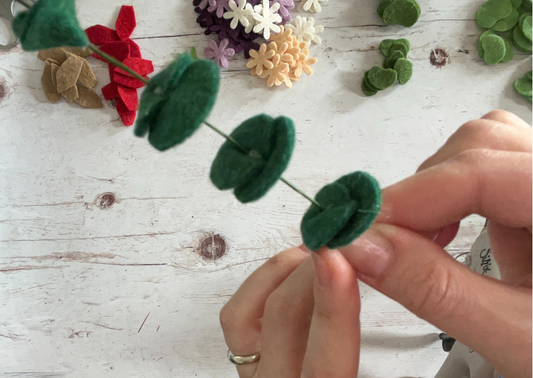 DIY Felt Eucalyptus Stem Pattern PDF – Step-by-Step Tutorial – Handmade Greenery for Home Décor & Floral Crafts