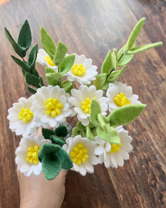 Felt Daisy Flower Stem – Handmade Chamomile Daisy – White & Yellow – No Leaves – 1/3/5/15 Stems – Felt Floral Home Decor or Gift