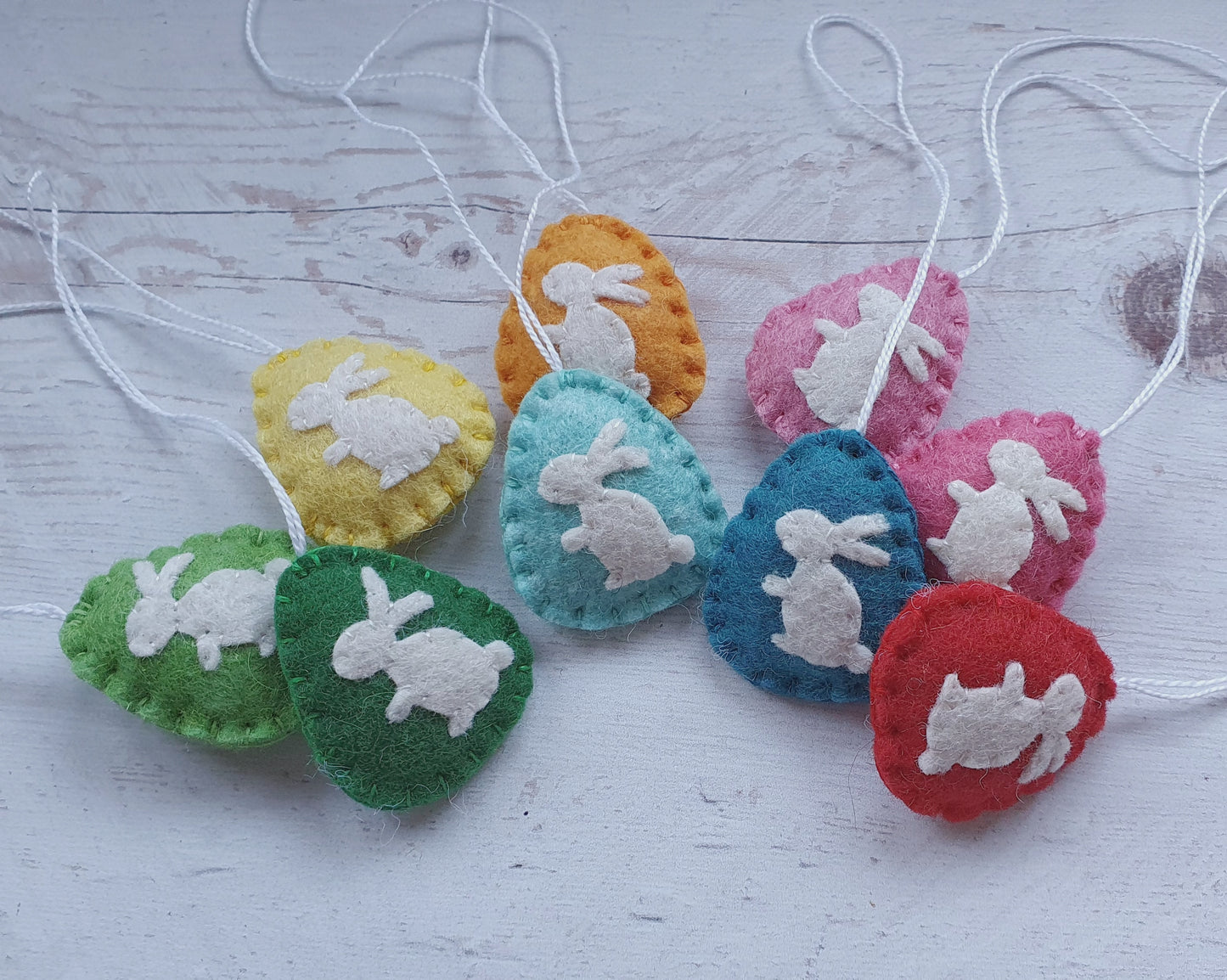 Mini Easter egg ornaments with bunny - wool felt party supplies