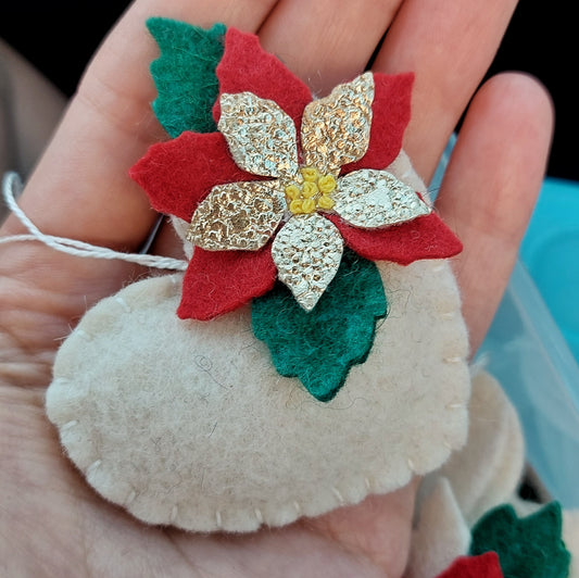 Red Poinsettia hearts - Christmas flowers ornament - felt home decoration - gift for her nursery decor nature inspired with flower