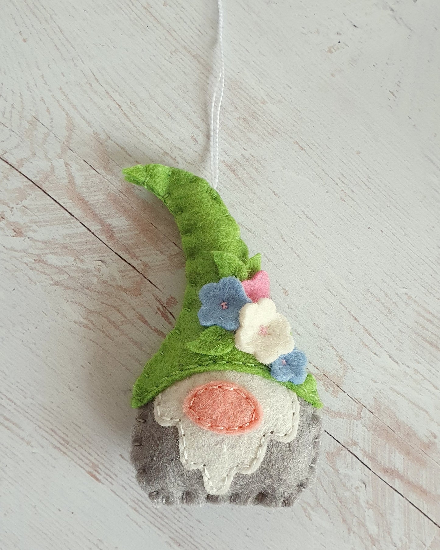Spring gnomes - Felt elf ornaments with small flowers on their hat