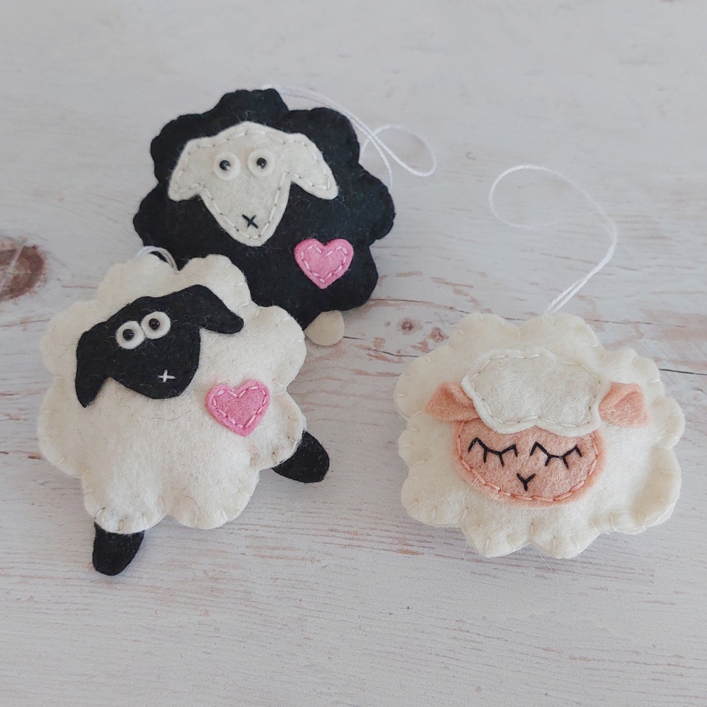 Felt sheep ornament - black sheep