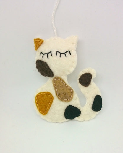 Felt calico cat ornament, felt cat ornament, felt kitty decor