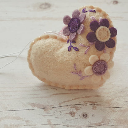 Flowers heart ornament