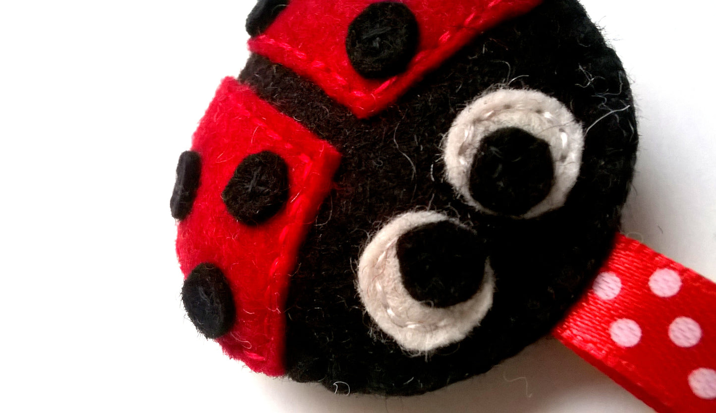 Felt ladybug keychain, felt ladybug key holder