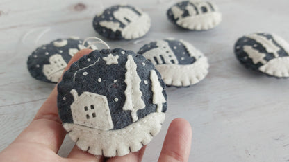Tiny houses felt ornament SET OF 6