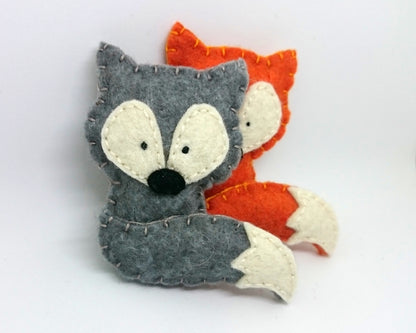 Felt fox ornament - wildlife hanging decoration