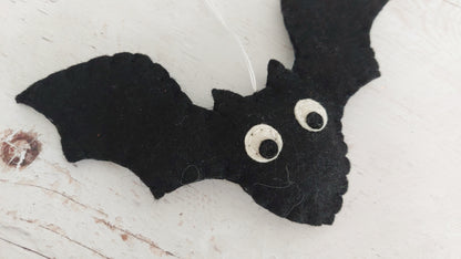 Fall bat ornament - halloween decoration - BOO!