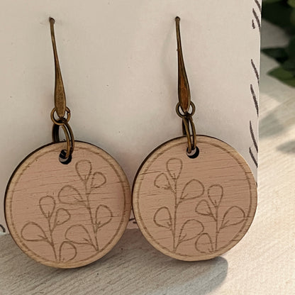 Light Pink Wooden Dangle Earrings – Leaf Engraved Circle Earrings – Laser Cut Birch Jewelry with Antiqued Bronze – Lightweight Boho Gift