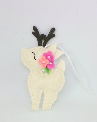 Felt deer ornament - woodland hanging animals from wool - Christmas creatures - home decor - nursery decoration for baby room