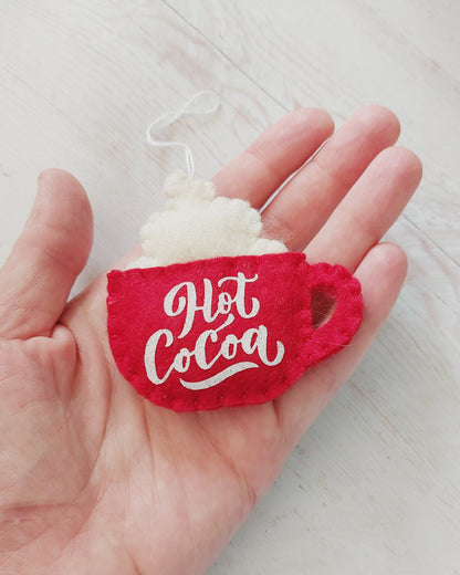 Felt hot cocoa cup - winter wonderland, Christmas decoration
