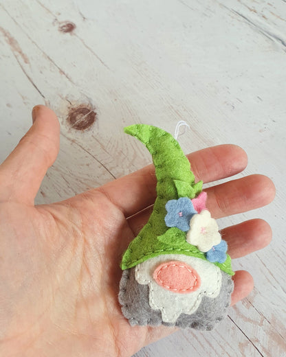 Spring gnomes - Felt elf ornaments with small flowers on their hat