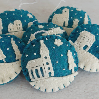 Tiny houses felt ornament SET OF 6
