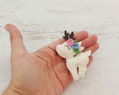 Felt deer ornament - woodland hanging animals from wool - Christmas creatures - home decor - nursery decoration for baby room